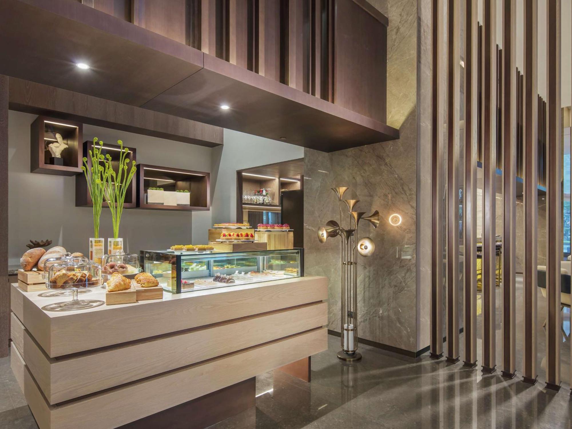 Hotel Hilton Taipei Sinban New Taipei City Exterior foto