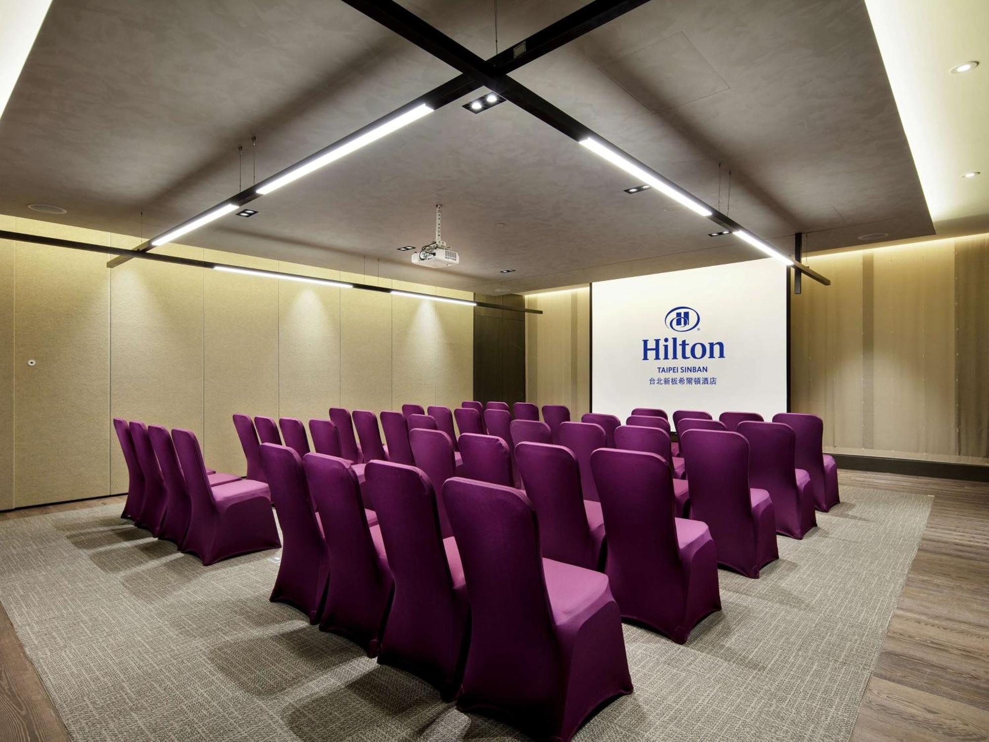 Hotel Hilton Taipei Sinban New Taipei City Exterior foto