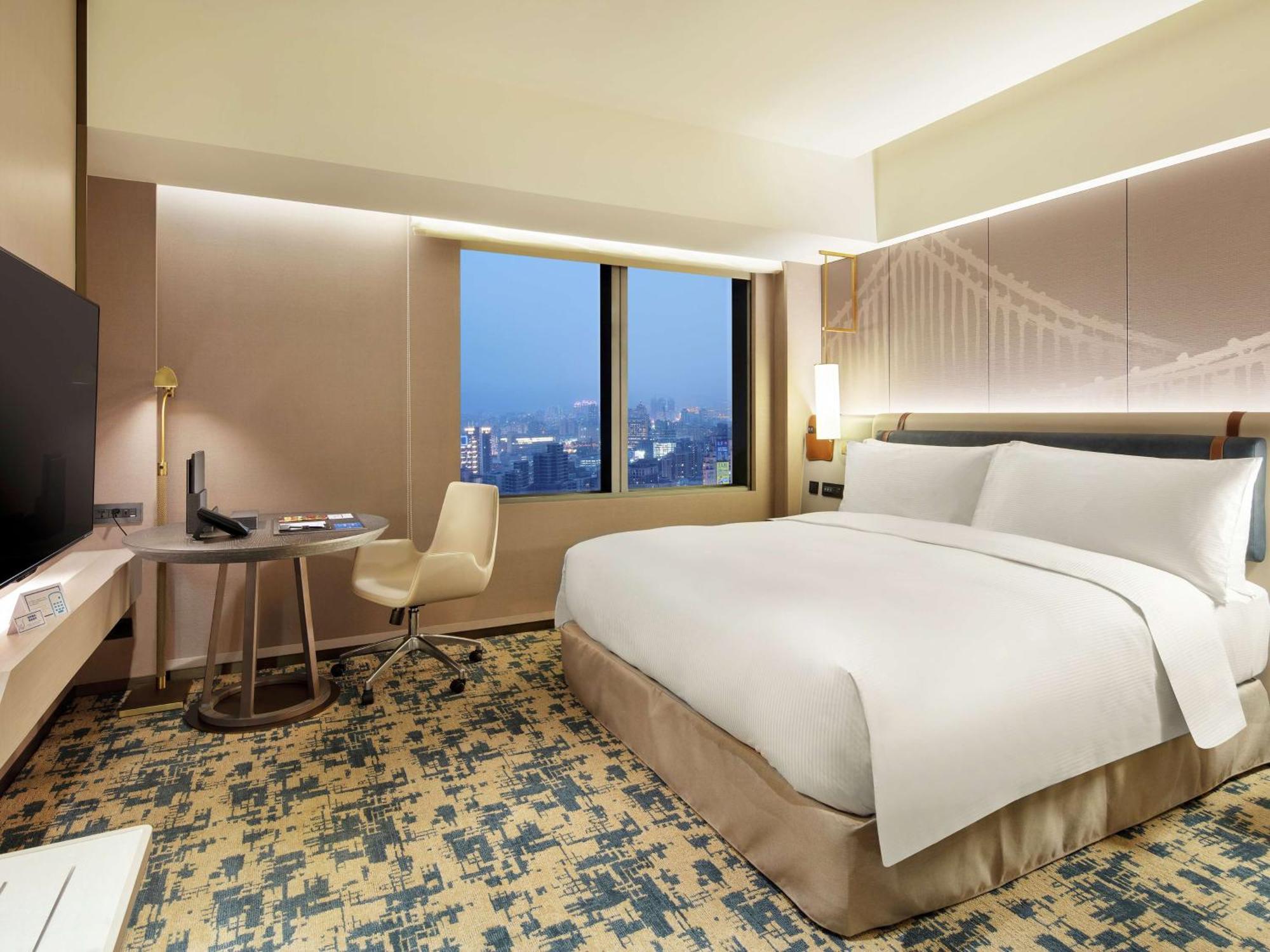 Hotel Hilton Taipei Sinban New Taipei City Exterior foto