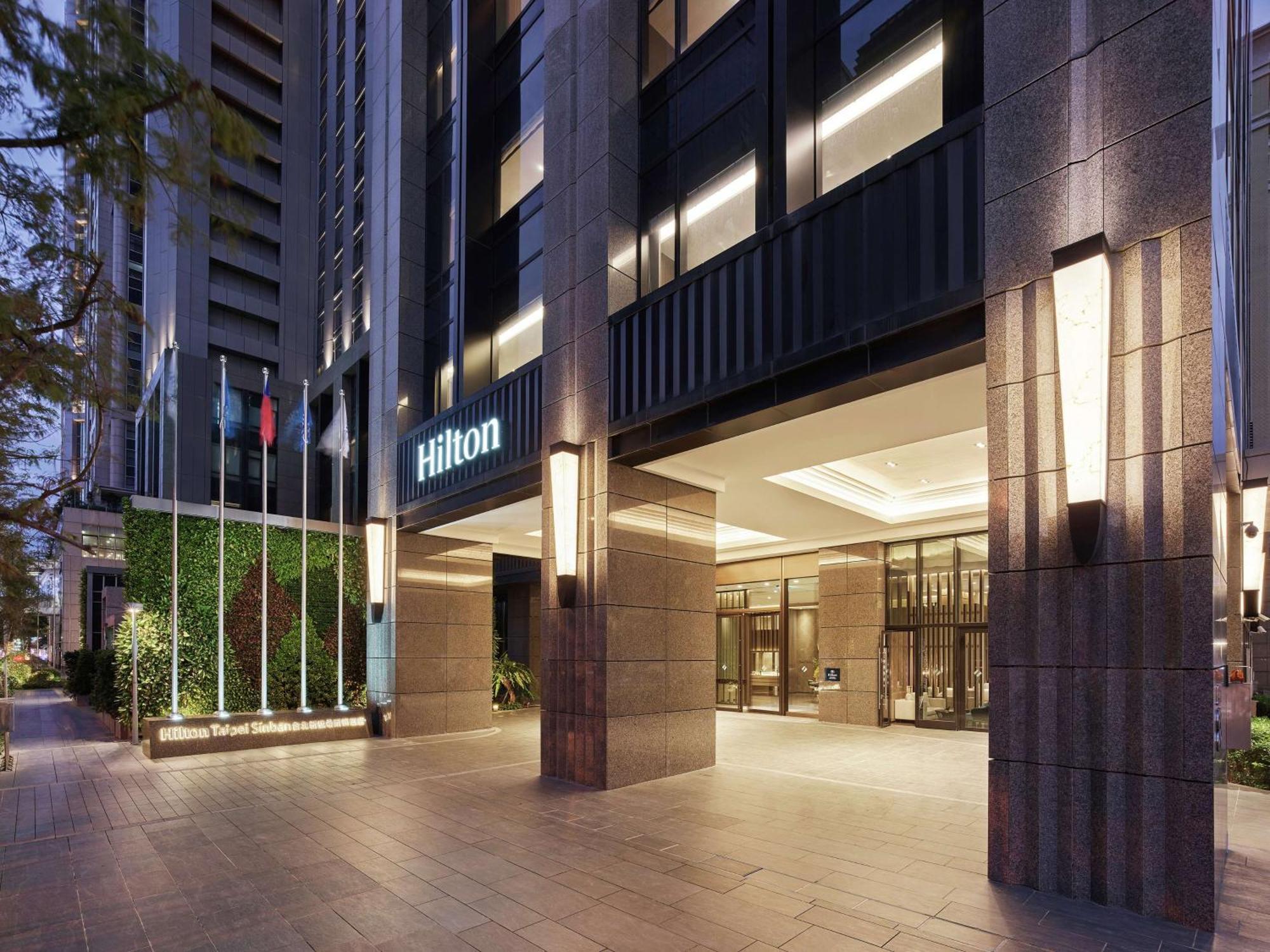 Hotel Hilton Taipei Sinban New Taipei City Exterior foto